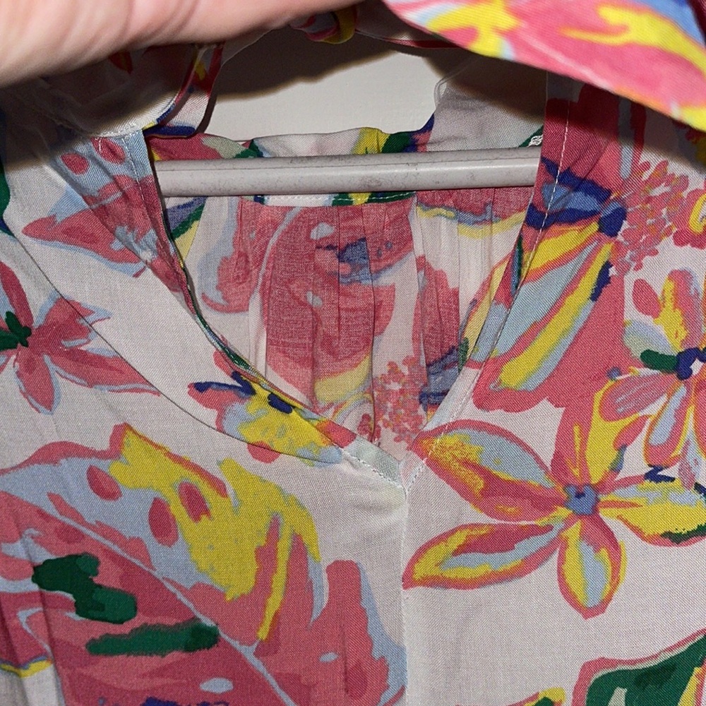 Top - Picture 4 of 7